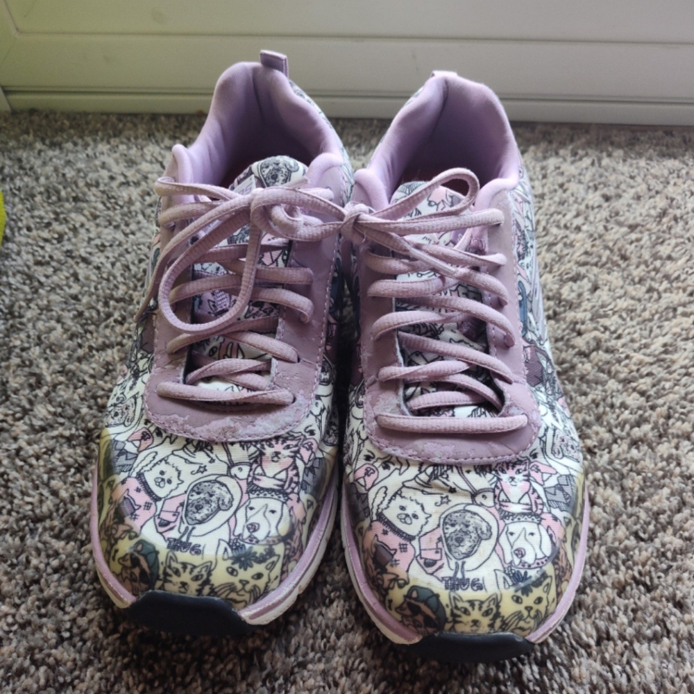 Skechers work wear cat and dog print slip resistant shoes